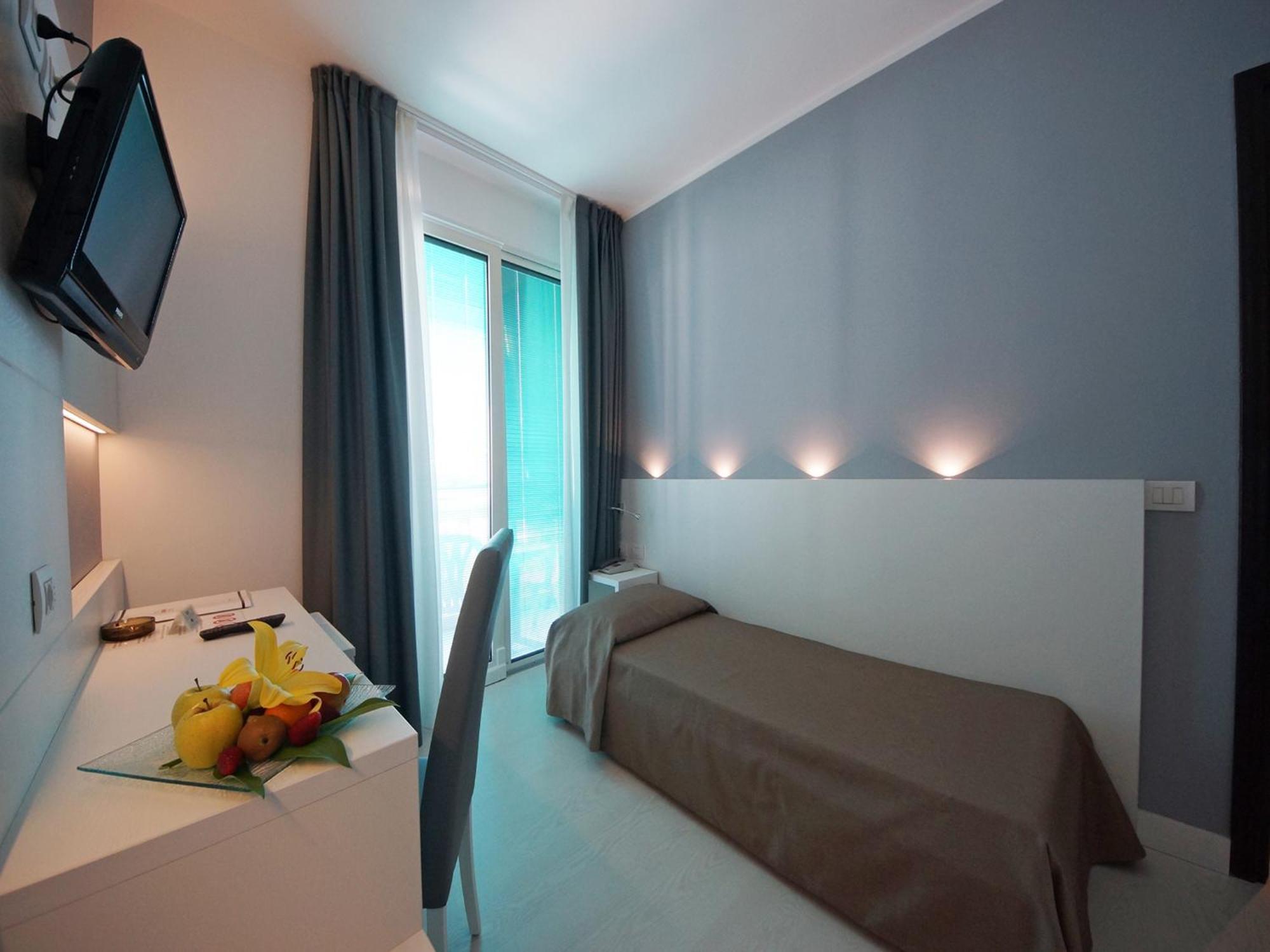 Hotel Europa Lido di Jesolo Buitenkant foto